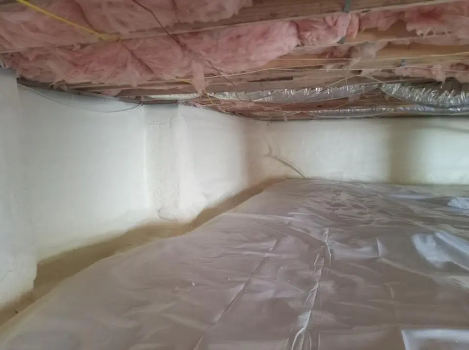 Crawl space encapsulation with closed-cell spray foam for Metal Roof Coating in Leesburg